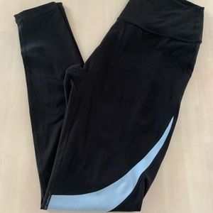 Buff bunny leggings sz medium